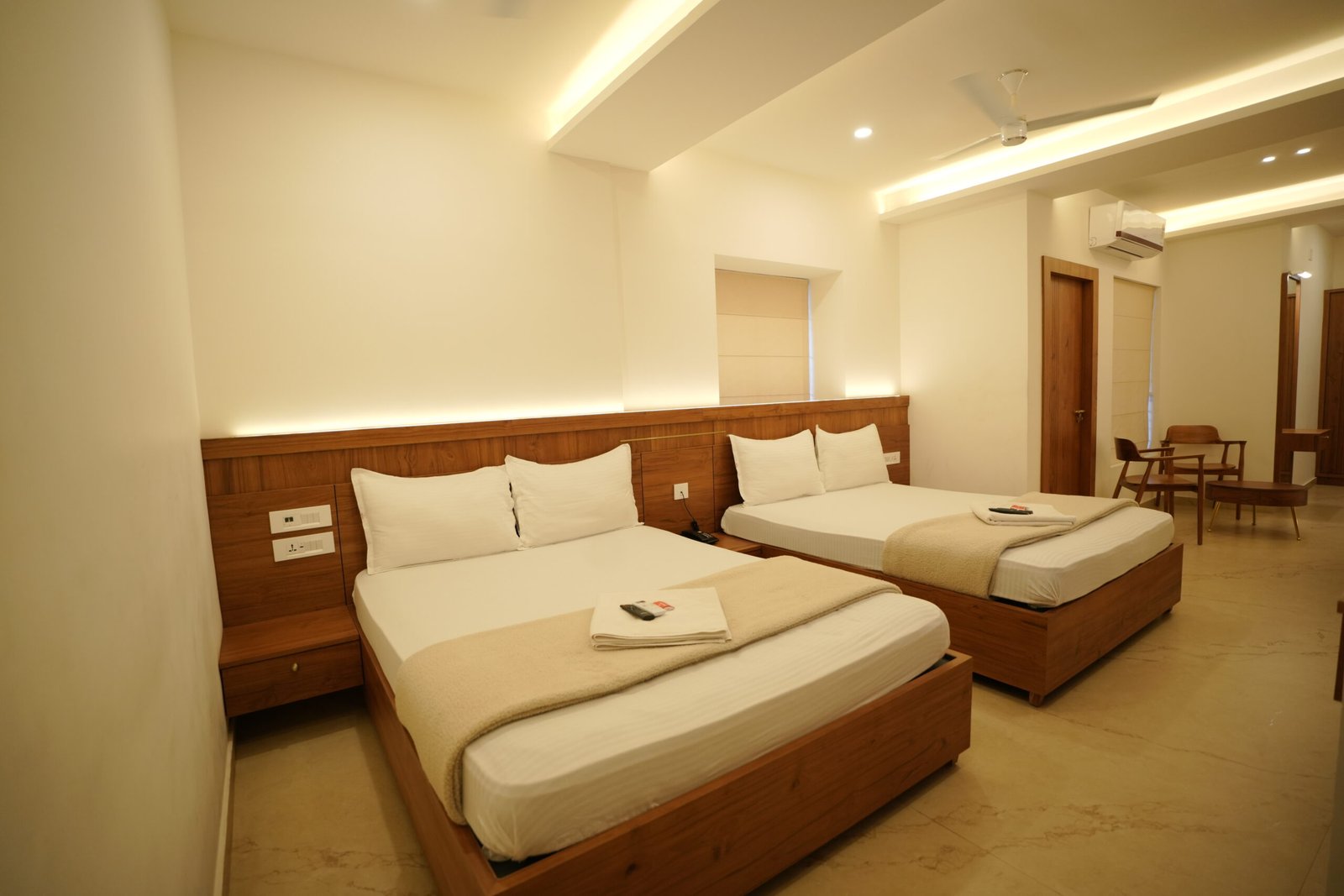 Deluxe 4 bed