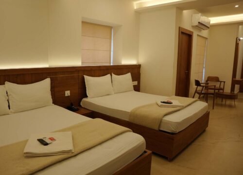 Deluxe 4 Bed