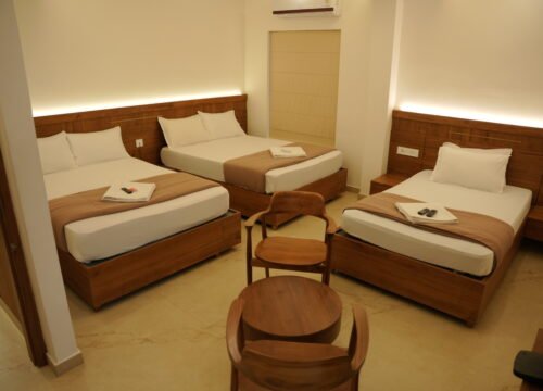 Deluxe 6 Bed